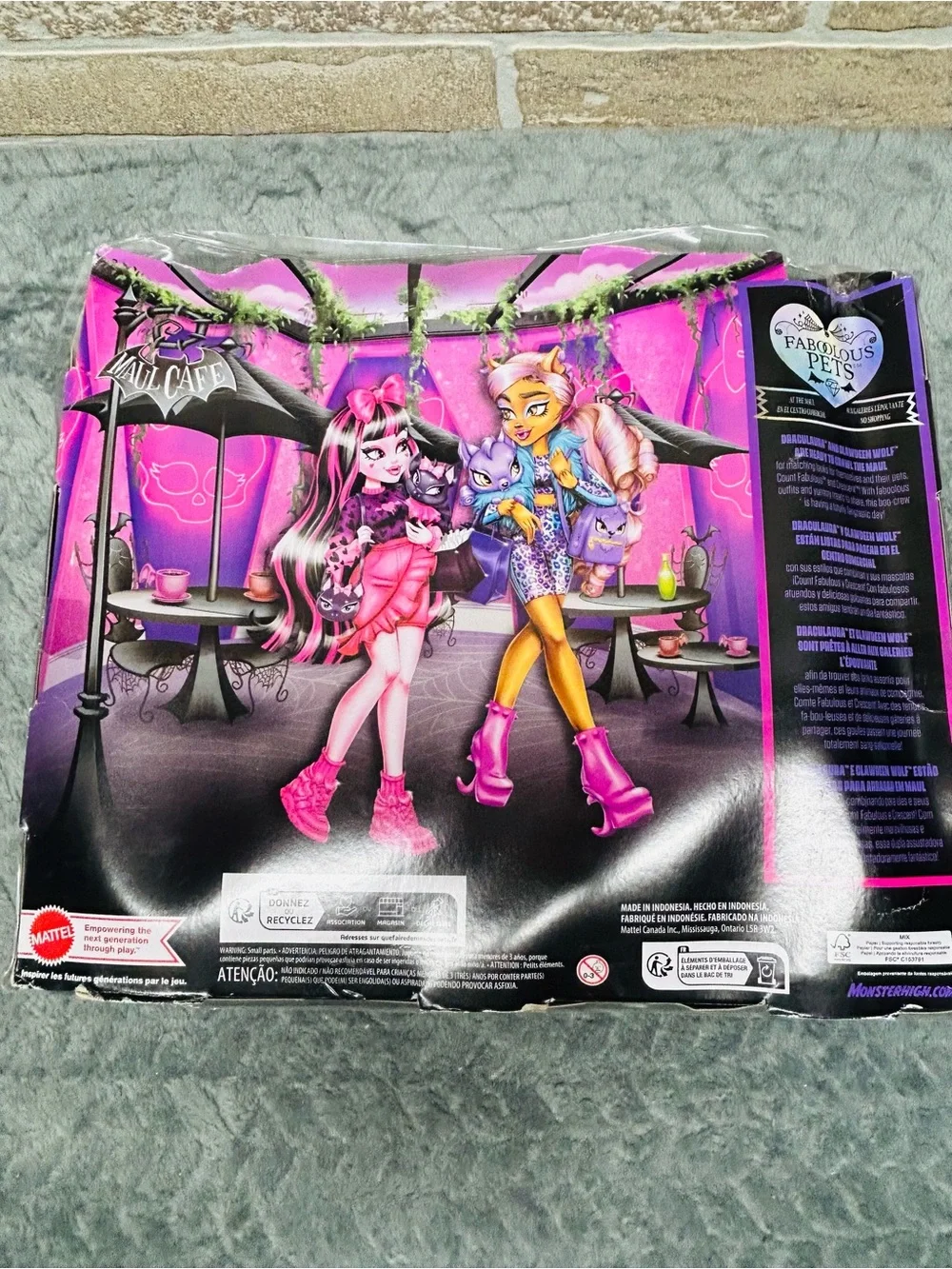 Monster High 2023 Faboolous Pets Clawdeen Wolf and Draculaura